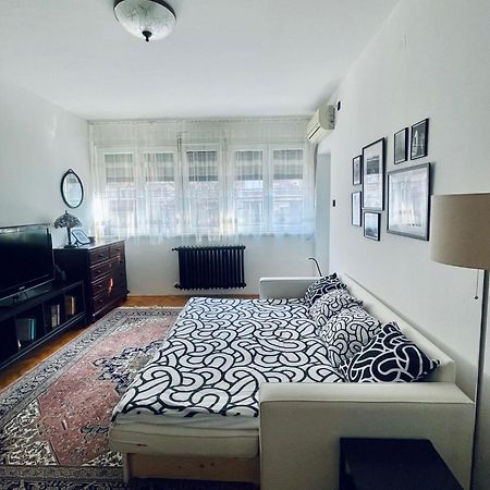 Apartment Mirochka Belgrade Luaran gambar